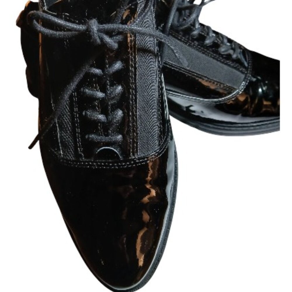 CALVIN KLEIN Black "Della" Patent Oxford Lace Up Loafers -EUC - Picture 3 of 11